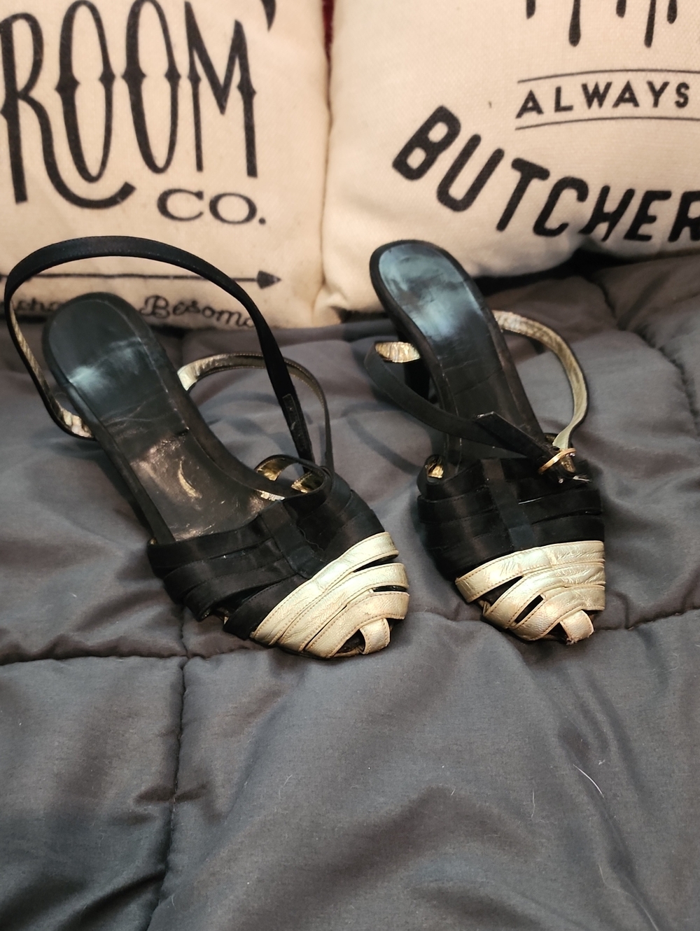 Chanel Black and Gold Women's Strappy Slingback Heels Size 35 Euro 5 US